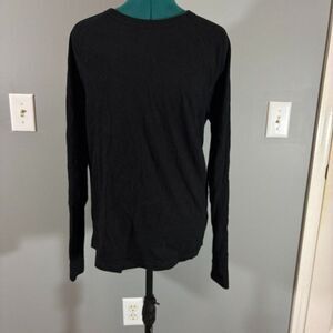 GAP Black Long Sleeve Basic Tee Size Small